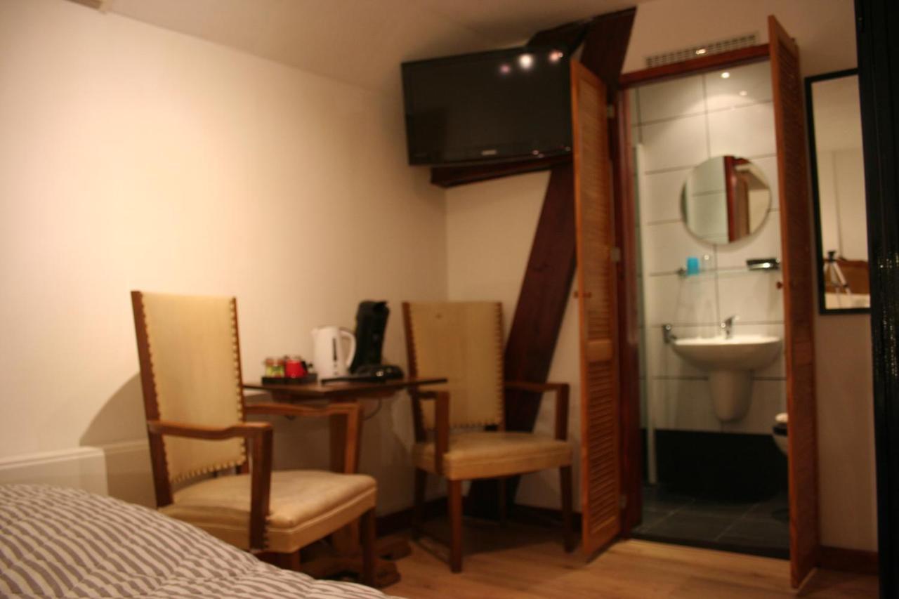 Koperen Keteltje Bed & Breakfast Nieuwstadt ภายนอก รูปภาพ